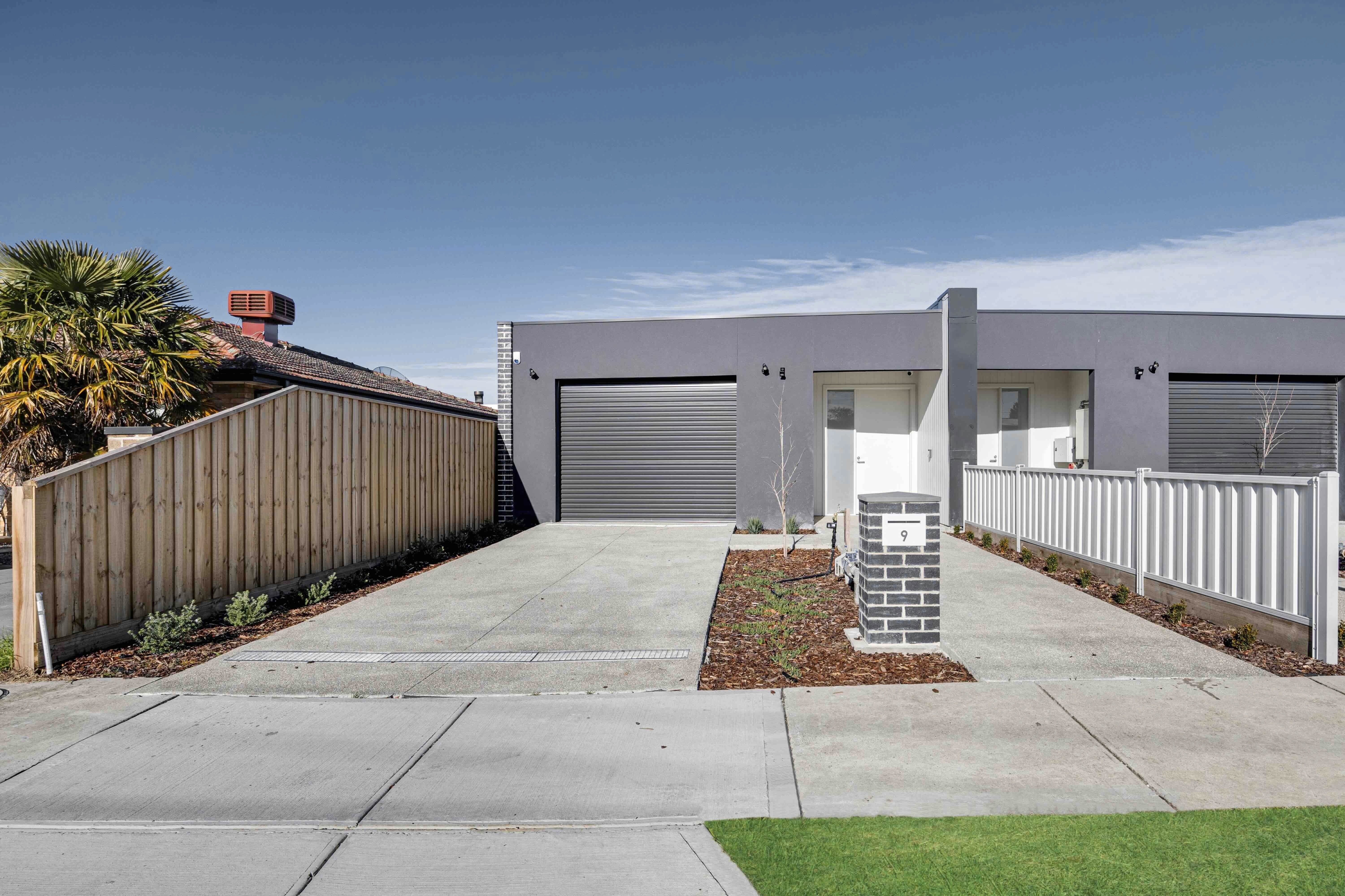 Broadmeadows - Image 1 of 6